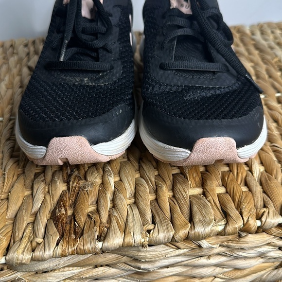 Under Armour sneakers size 7‎ - Picture 3 of 8